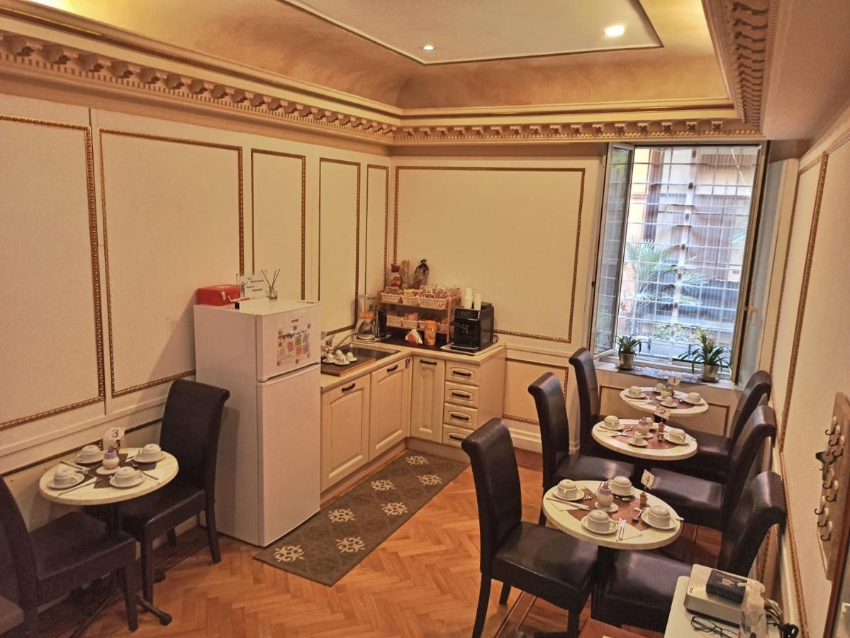 Domina Popolo Bed & Breakfast โรม ภายนอก รูปภาพ