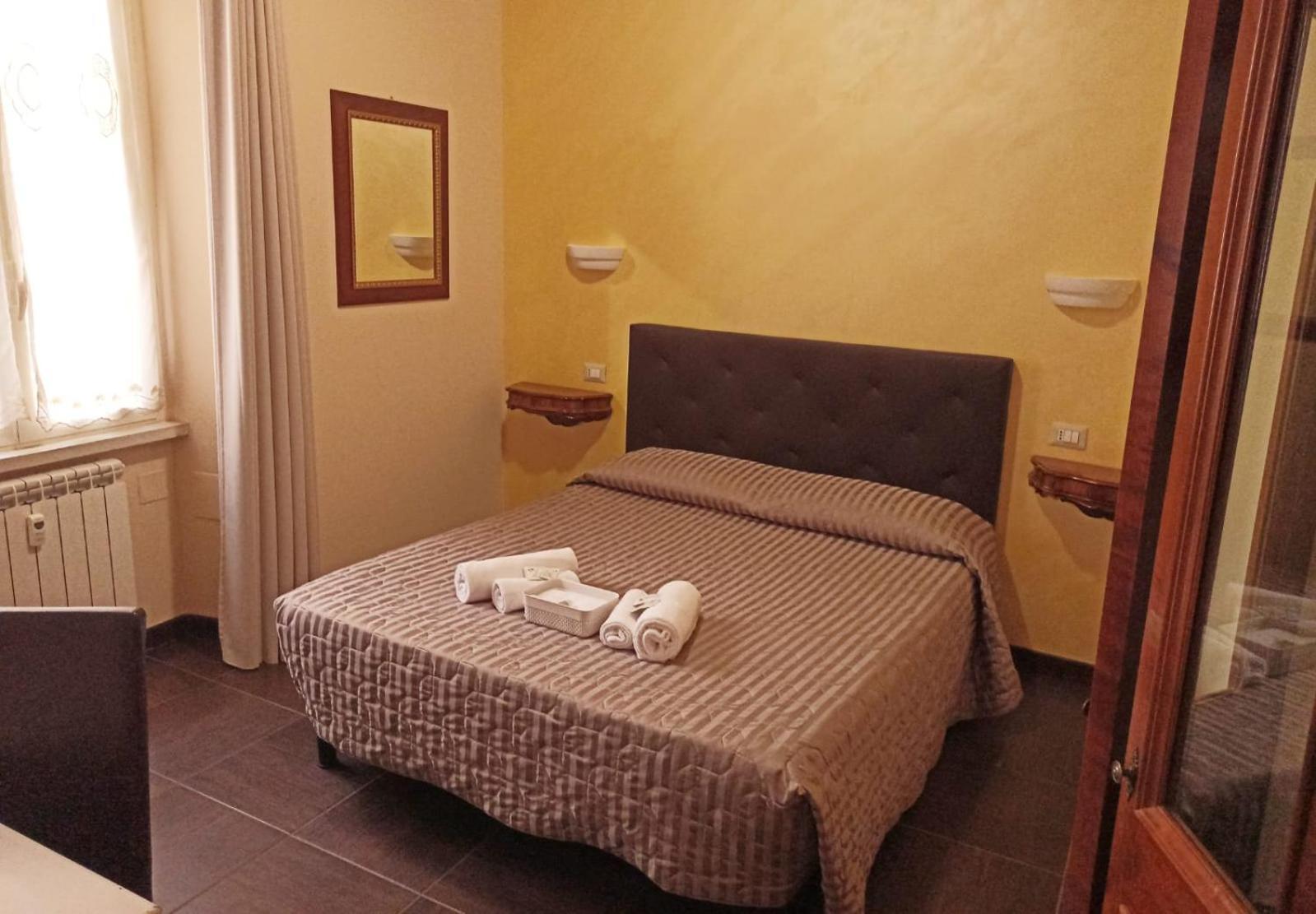 Domina Popolo Bed & Breakfast โรม ภายนอก รูปภาพ